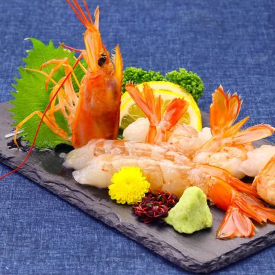 塩徳屋 寿司桶 赤 エビの絵柄